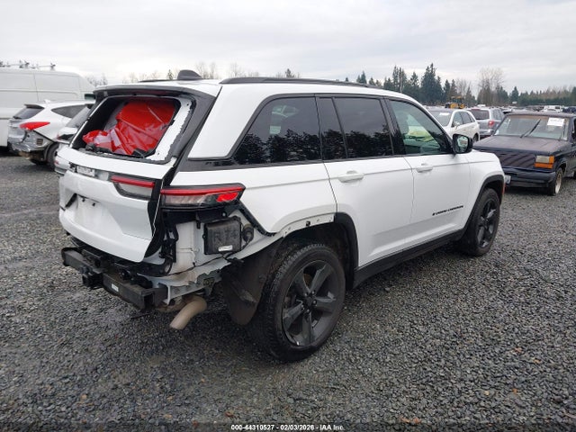 1C4RJHAG8RC704215 Jeep Grand Cherokee Altitude X 4x4