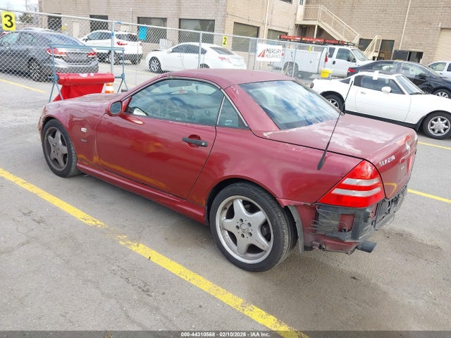 1999 MERCEDES-BENZ SLK 230 WDBKK47F9XF129834 Photo 2