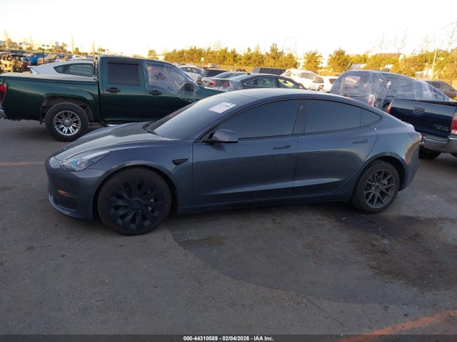 44310589 :رقم المزاد ، 5YJ3E1EA4PF683046 vin ، 2023 Tesla Model 3 Rear-wheel Drive مزاد بيع