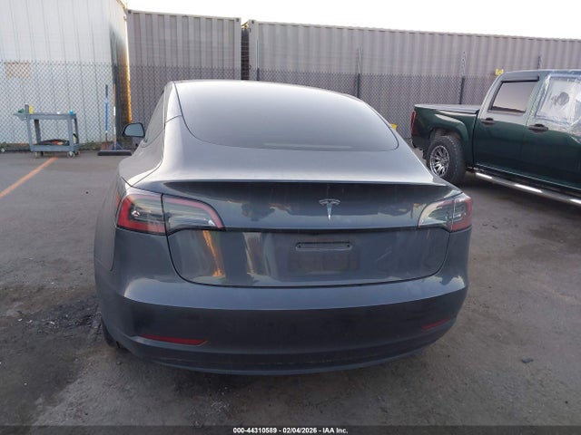 44310589 :رقم المزاد ، 5YJ3E1EA4PF683046 vin ، 2023 Tesla Model 3 Rear-wheel Drive مزاد بيع