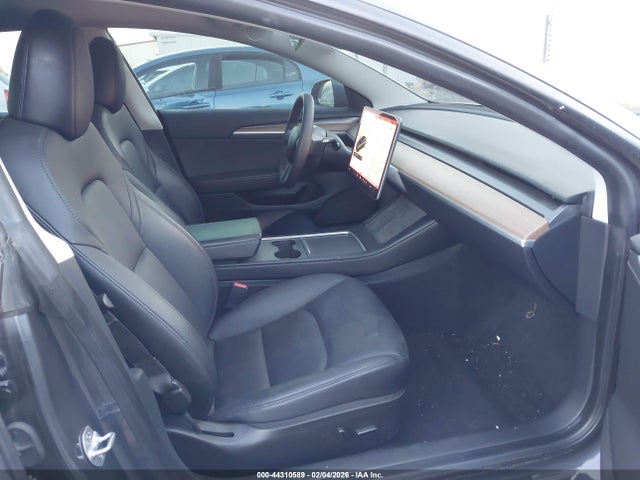 2023 TESLA MODEL 3 5YJ3E1EA4PF683046 Photo 4