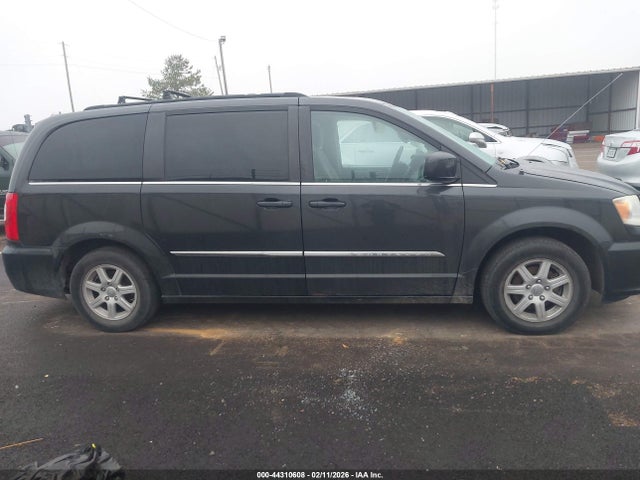 Продажа на аукционе авто 2011 Chrysler Town & Country Touring, vin: 2A4RR5DG2BR694677, номер лота: 44310608
