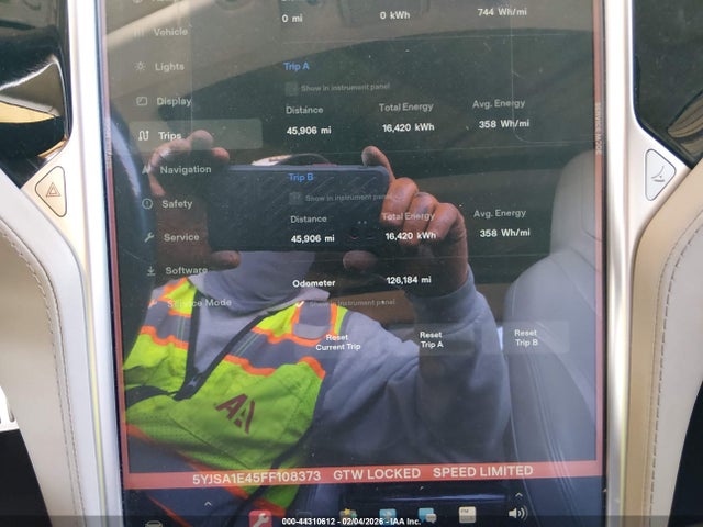 2015 TESLA MODEL S 5YJSA1E45FF108373 Photo 6