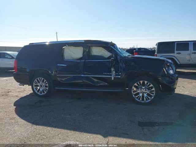 44310625 :رقم المزاد ، 1GYFC66848R232281 vin ، 2008 Cadillac Escalade Esv مزاد بيع