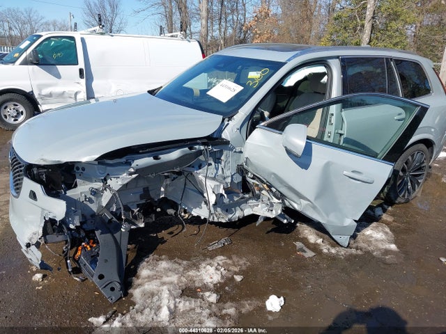 Продажа на аукционе авто 2026 Volvo Xc90 Plus, B6 Awd Gas (mild Hybrid), Gasoline, Bright, 7 Seats, vin: YV4062PE9T1457414, номер лота: 44310628