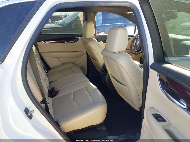 2017 CADILLAC XT5 1GYKNBRS4HZ306727 Photo 7