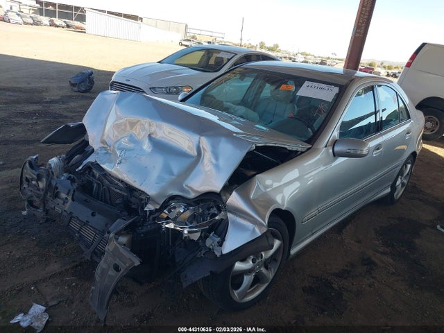 44310635 :رقم المزاد ، WDBRF40J05F630870 vin ، 2005 Mercedes-benz C 230 Kompressor Sport مزاد بيع