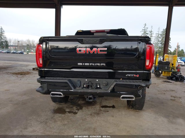 1GTUUEET0NZ632831 GMC Sierra 1500 At4