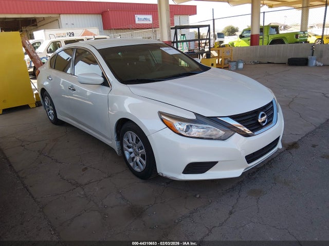 Nissan Altima 2.5 S 2017 1N4AL3AP8HN326058 Image 1