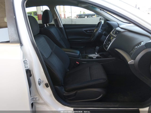 Nissan Altima 2.5 S 2017 1N4AL3AP8HN326058 Image 5