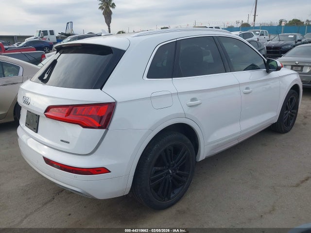 2019 AUDI Q5 WA1BNAFY3K2052933 Photo 3