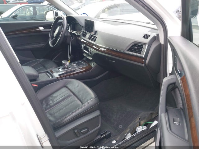 2019 AUDI Q5 WA1BNAFY3K2052933 Photo 4