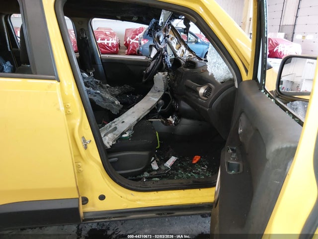 ZACCJBBT0GPC72999 Jeep Renegade Latitude