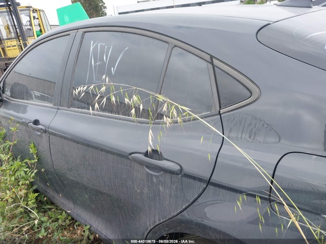 44310675 :رقم المزاد ، 4T1DAACKXSU621545 vin ، 2025 Toyota Camry Le مزاد بيع