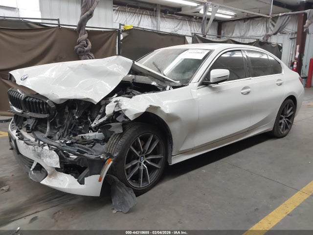 3MW5R1J04M8B99949 BMW 330I