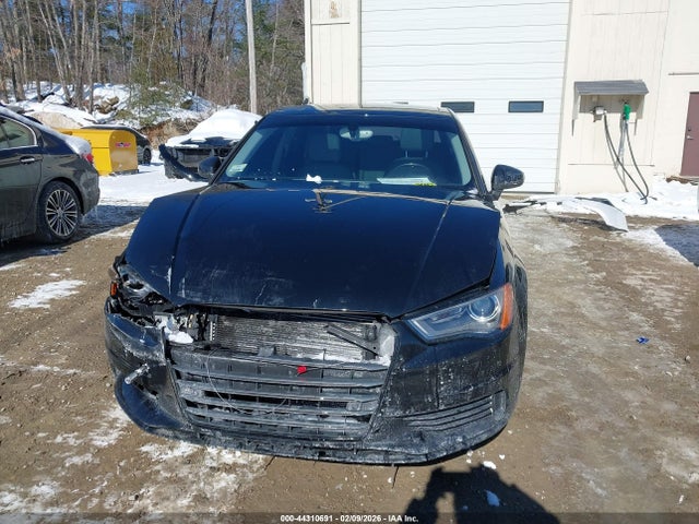 44310691 :رقم المزاد ، WAUEFGFF1F1041665 vin ، 2015 Audi A3 2.0t Premium مزاد بيع