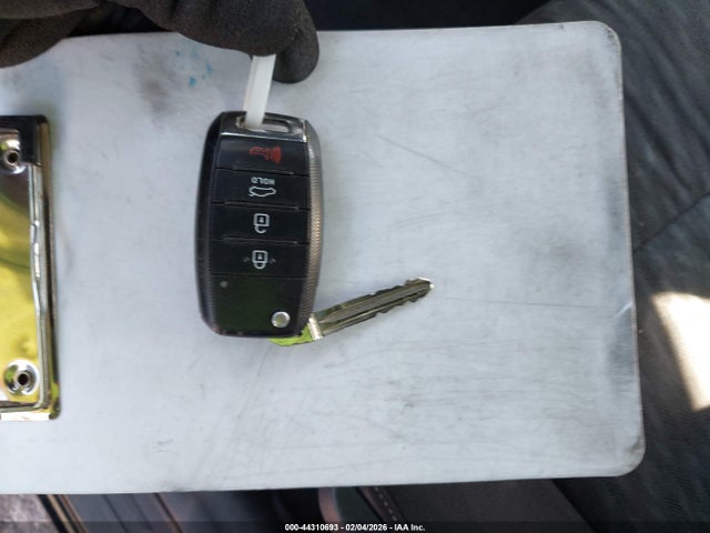 KNAFK4A6XG5544191 KIA FORTE LX
