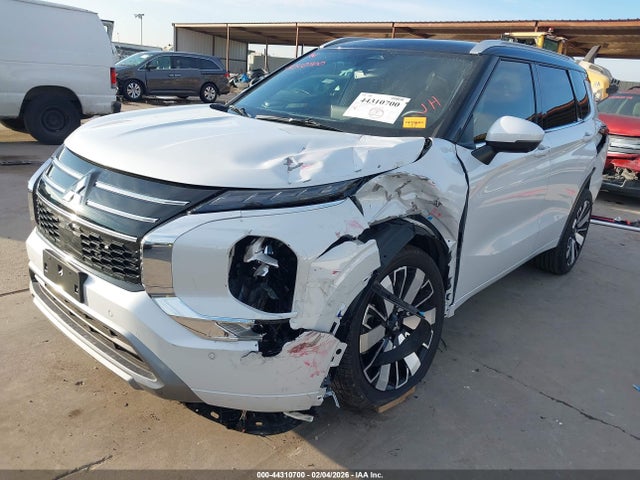 2025 MITSUBISHI OUTLANDER JA4J3WA88SZ019455 Photo 5