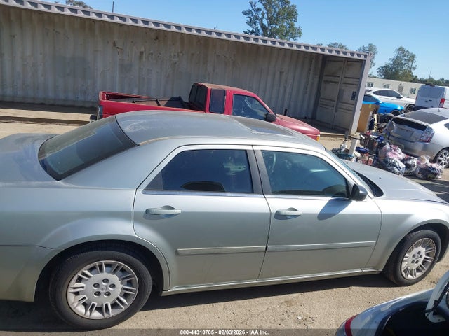 Продаж на аукціоні авто 2005 Chrysler 300, vin: 2C3JA43R15H168983, номер лоту: 44310705