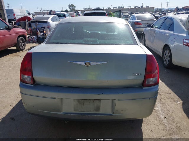 Продаж на аукціоні авто 2005 Chrysler 300, vin: 2C3JA43R15H168983, номер лоту: 44310705