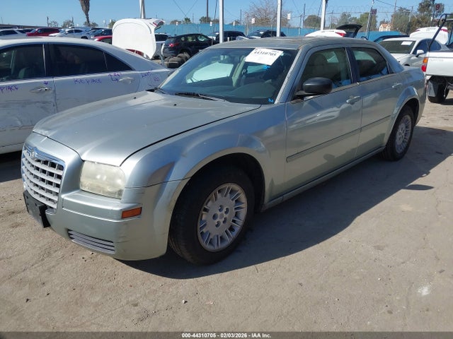 2005 CHRYSLER 300 2C3JA43R15H168983 Photo 1