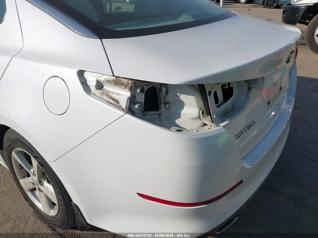 KIA Optima Lx 2015 KNAGM4A72F5645778 Image 6
