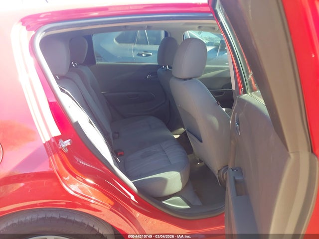 1G1JC6SB7F4127951 Chevrolet Sonic Lt Auto