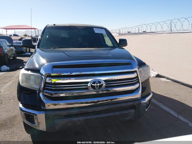 5TFEY5F1XHX227226 Toyota Tundra Sr5 5.7l V8