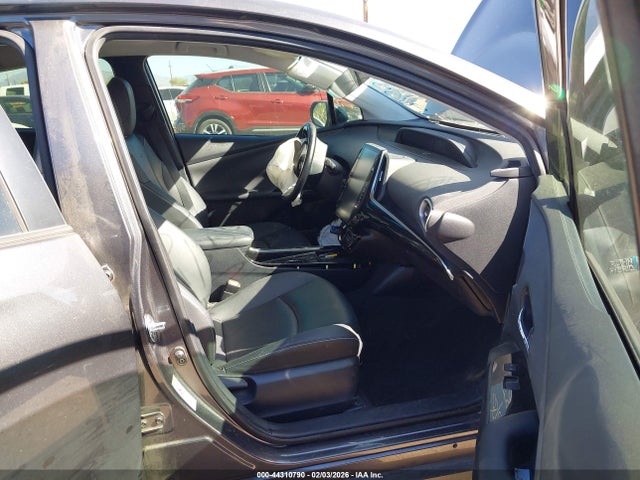 2021 TOYOTA PRIUS PRIME JTDKAMFP0M3185558 Photo 4