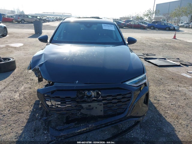 Продаж на аукціоні авто 2024 Audi Q8 E-tron Premium Plus Quattro, vin: WA15AAGE0RB060401, номер лоту: 44310799