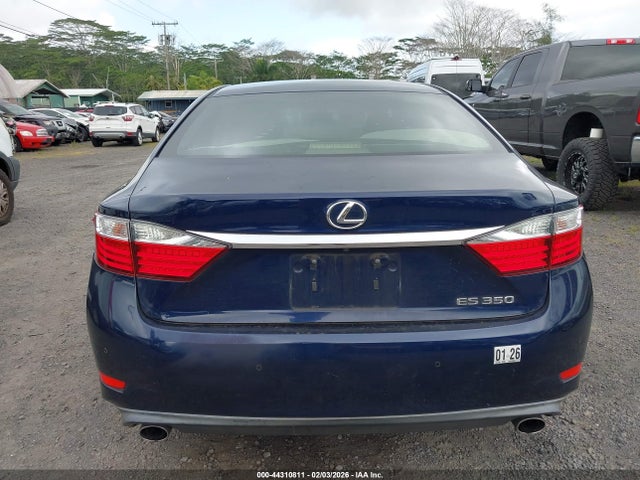 JTHBK1GGXE2111158 Lexus ES 350