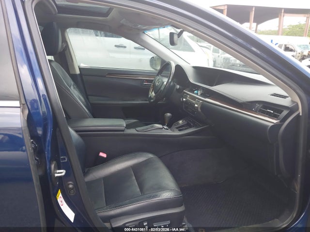 JTHBK1GGXE2111158 Lexus ES 350