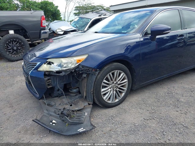 JTHBK1GGXE2111158 Lexus ES 350