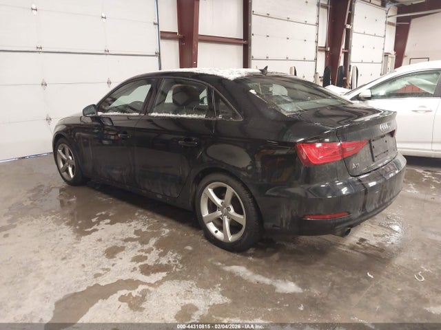 2016 AUDI A3 WAUB8GFF7G1056346 Photo 2