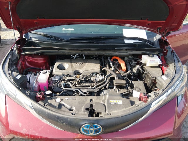 Toyota SIENNA LE 2024 5TDBSKFC6RS134974 Image 10