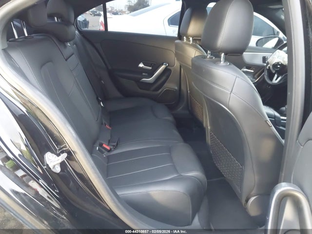 2021 MERCEDES-BENZ A 220 W1K3G4EB7MJ270827 Photo 7