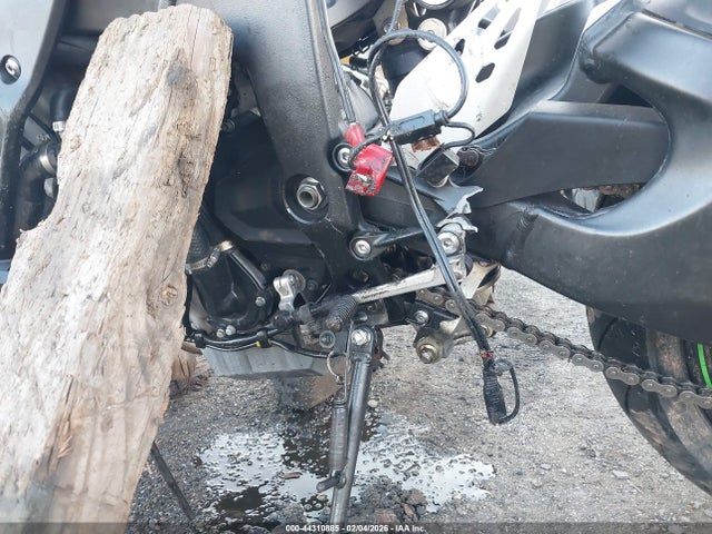 2019 KAWASAKI ZX636 JKBZXJH14KA001032 Photo 8
