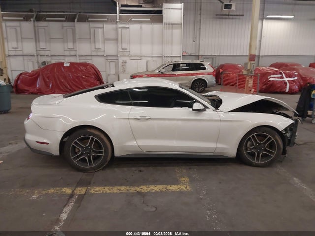 Ford Mustang Ecoboost Premium Fastback 2020 1FA6P8TH2L5132194 Image 13