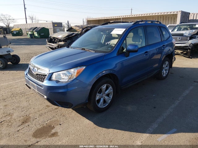 Subaru Forester 2.5i Premium 2016 JF2SJADC4GH433740 Image 2