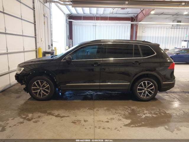 44310905 :رقم المزاد ، 3VV2B7AX6LM080530 vin ، 2020 Volkswagen Tiguan 2.0t Se/2.0t Se R-line Black/2.0t Sel مزاد بيع