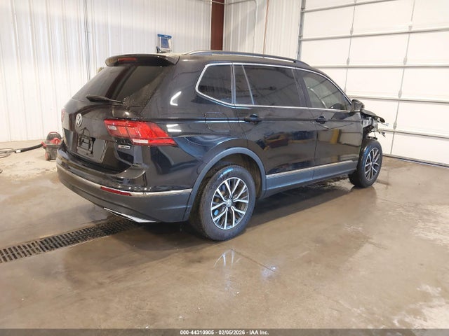 44310905 :رقم المزاد ، 3VV2B7AX6LM080530 vin ، 2020 Volkswagen Tiguan 2.0t Se/2.0t Se R-line Black/2.0t Sel مزاد بيع