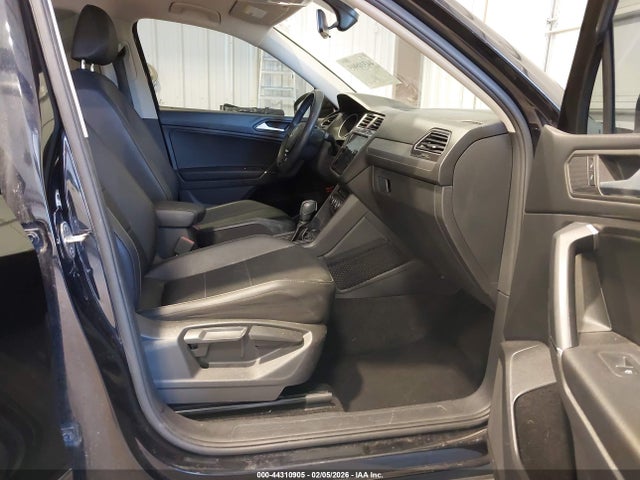 44310905 :رقم المزاد ، 3VV2B7AX6LM080530 vin ، 2020 Volkswagen Tiguan 2.0t Se/2.0t Se R-line Black/2.0t Sel مزاد بيع