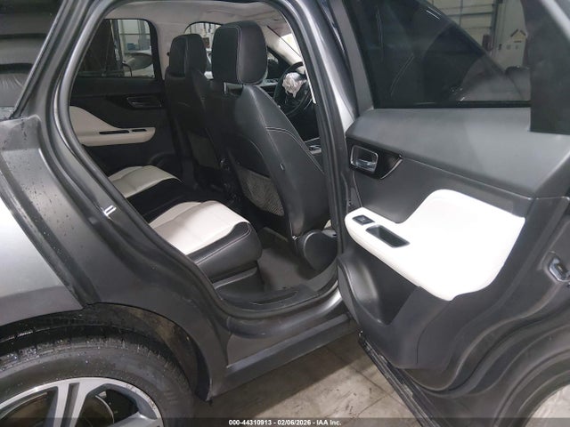 2019 JAGUAR F-PACE SADCL2GX7KA362301 Photo 7