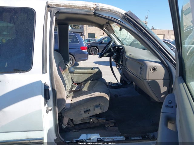 44310920 :رقم المزاد ، 1GTGC29U3YE288716 vin ، 2000 Gmc Sierra 2500 Sle مزاد بيع