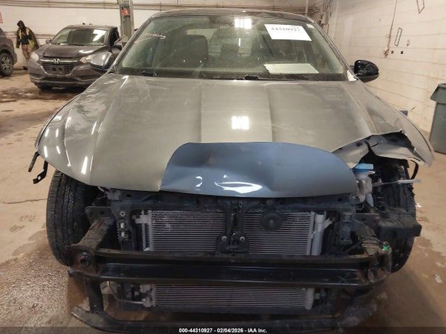 Продажа на аукционе авто 2019 Volkswagen Jetta 1.4t R-line/1.4t S/1.4t Se, vin: 3VWC57BU5KM173601, номер лота: 44310927