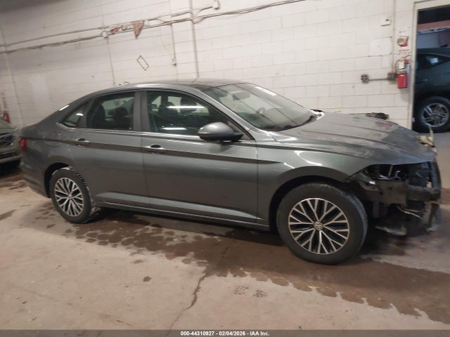Продажа на аукционе авто 2019 Volkswagen Jetta 1.4t R-line/1.4t S/1.4t Se, vin: 3VWC57BU5KM173601, номер лота: 44310927