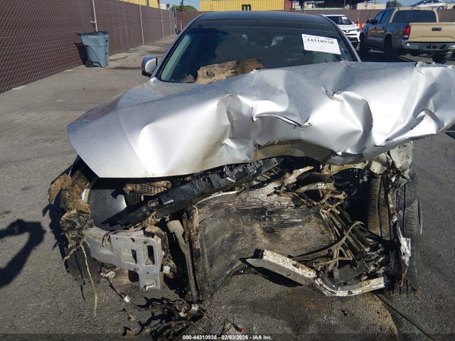 KMHGN4JE7GU129966 Hyundai Genesis 3.8
