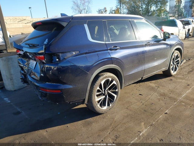 2022 MITSUBISHI OUTLANDER JA4J4VA84NZ016869 Photo 3