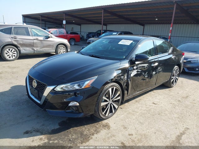 Nissan Altima 2.5 Platinum 2019 1N4BL4FW1KC249031 Image 2