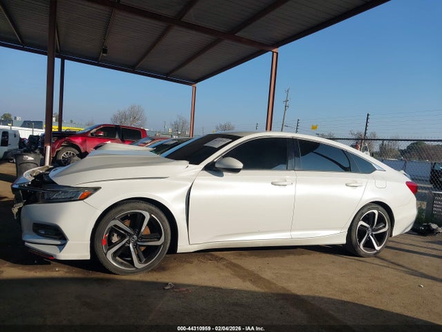 1HGCV1F38JA255756 Honda Accord Sport